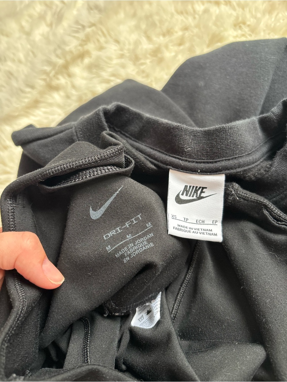 Nike Black Crewneck Sweatshirt with Leopard Swoosh and matching leggings - Picture 7 of 16